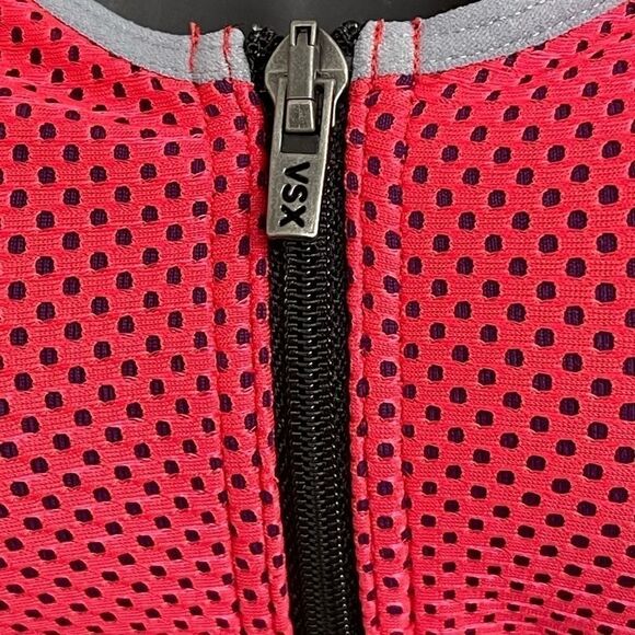 Victoria’s Secret racerback bra in size 34DD - Picture 11 of 11